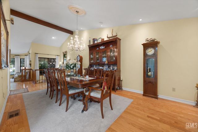 6600 Audene Way, Bakersfield, CA 93308