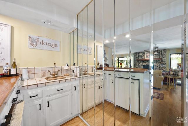 6600 Audene Way, Bakersfield, CA 93308