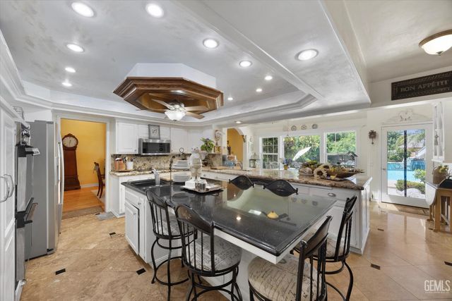 6600 Audene Way, Bakersfield, CA 93308