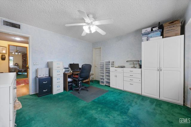 6600 Audene Way, Bakersfield, CA 93308