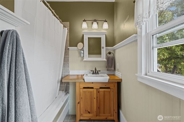 107 G Street SE, Auburn, WA 98002