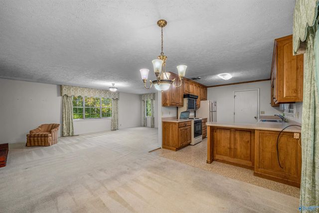 104 Wilks Drive, Fort Payne, AL 35967