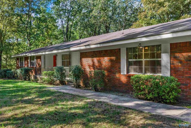 104 Wilks Drive, Fort Payne, AL 35967