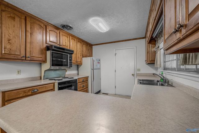 104 Wilks Drive, Fort Payne, AL 35967