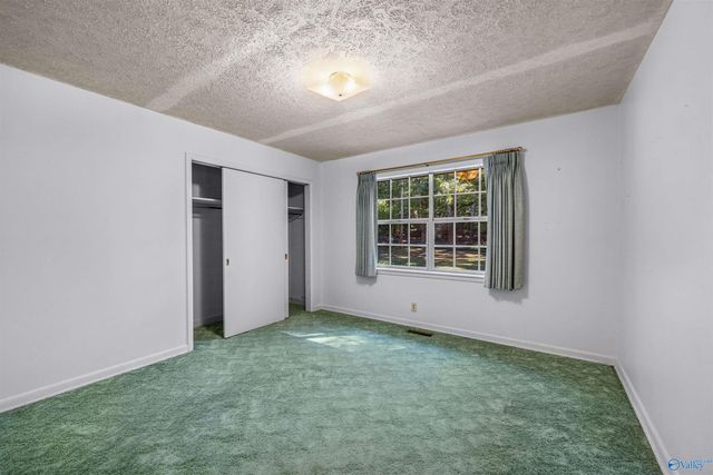 104 Wilks Drive, Fort Payne, AL 35967