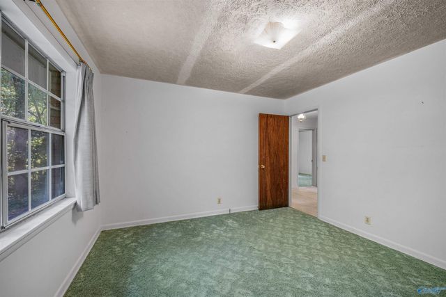 104 Wilks Drive, Fort Payne, AL 35967