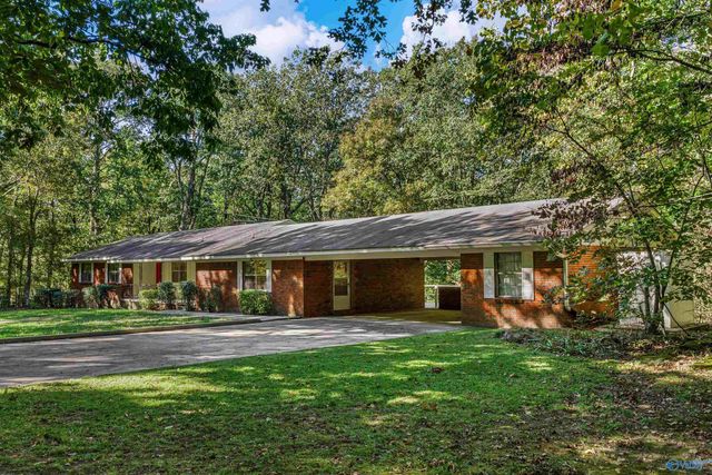 104 Wilks Drive, Fort Payne, AL 35967
