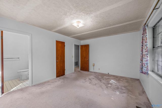 104 Wilks Drive, Fort Payne, AL 35967