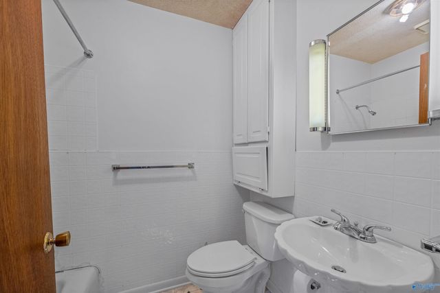 104 Wilks Drive, Fort Payne, AL 35967