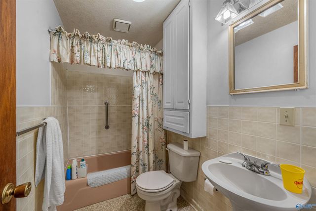 104 Wilks Drive, Fort Payne, AL 35967