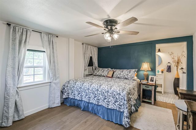 1628 Us Highway 90a West W, Hallettsville, TX 77964