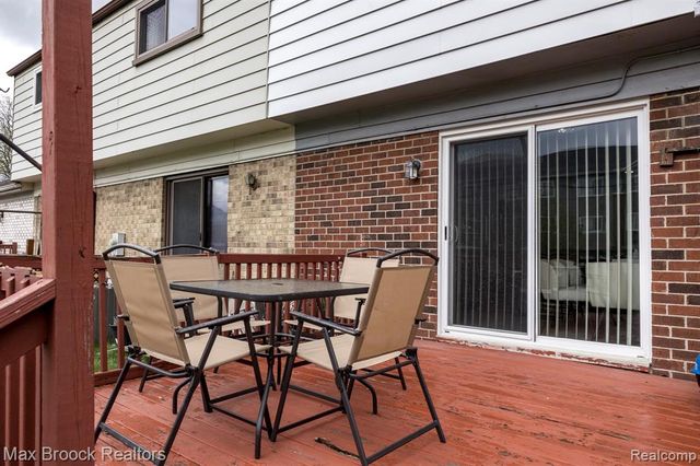 8308 Hickory Drive, Sterling Heights, MI 48312