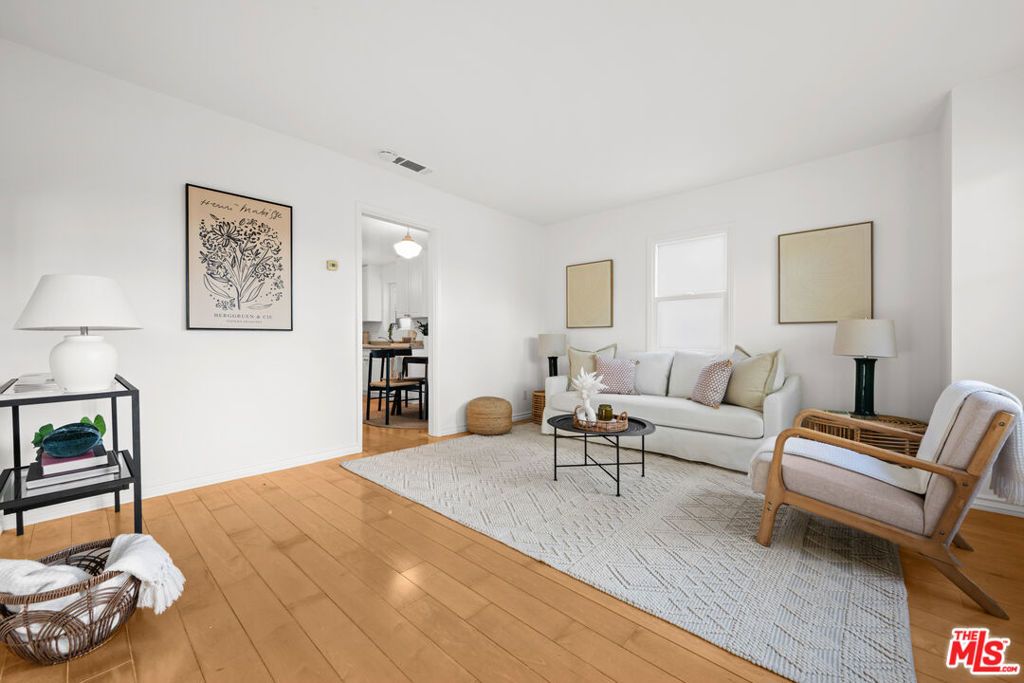 1419 W Clark Avenue, Burbank, CA 91506 — photo 3