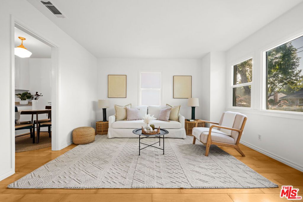 1419 W Clark Avenue, Burbank, CA 91506 — photo 4