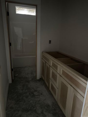 9305 Zuber, Alexander, AR 72002