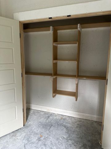 9305 Zuber, Alexander, AR 72002