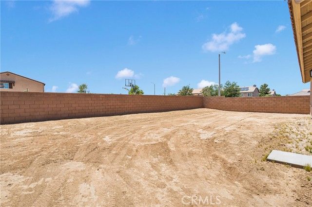 16111 Pablo Court, Victorville, CA 92395