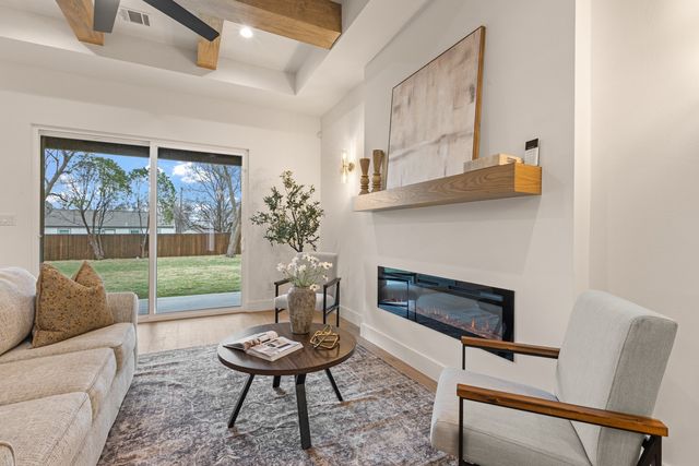 7222 Benning Avenue, Dallas, TX 75227