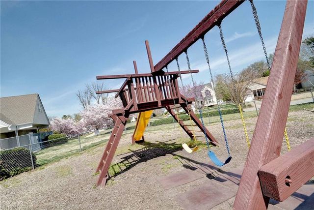 111 Haymaker PL, Williamsburg, VA 23185