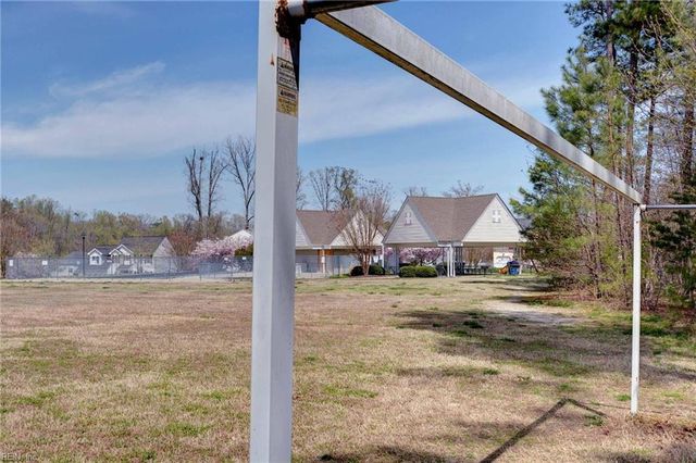 111 Haymaker PL, Williamsburg, VA 23185