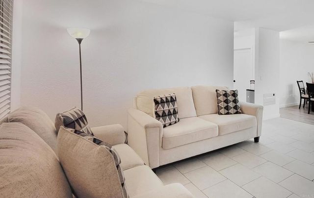 1643 Pentecost Way 1, San Diego, CA 92105