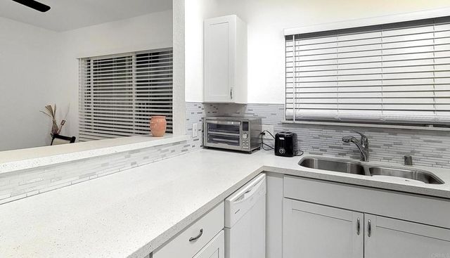 1643 Pentecost Way 1, San Diego, CA 92105