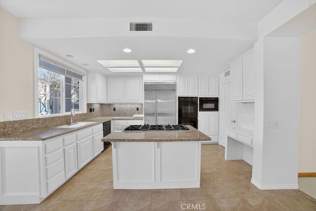 3 Chandon, Newport Coast, CA 92657