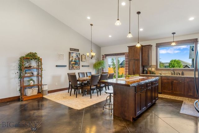 101 King Meadow Ln, Bozeman, MT 59718