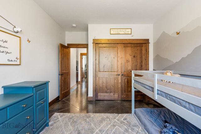 101 King Meadow Ln, Bozeman, MT 59718