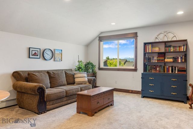 101 King Meadow Ln, Bozeman, MT 59718