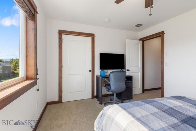 101 King Meadow Ln, Bozeman, MT 59718