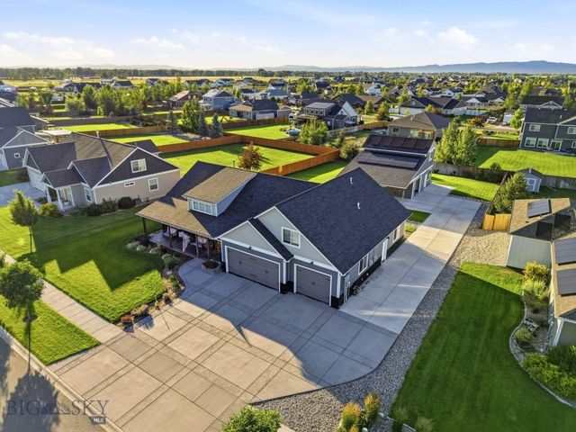 101 King Meadow Ln, Bozeman, MT 59718
