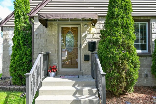 440 Norwich STREET, Milwaukee, WI 53207