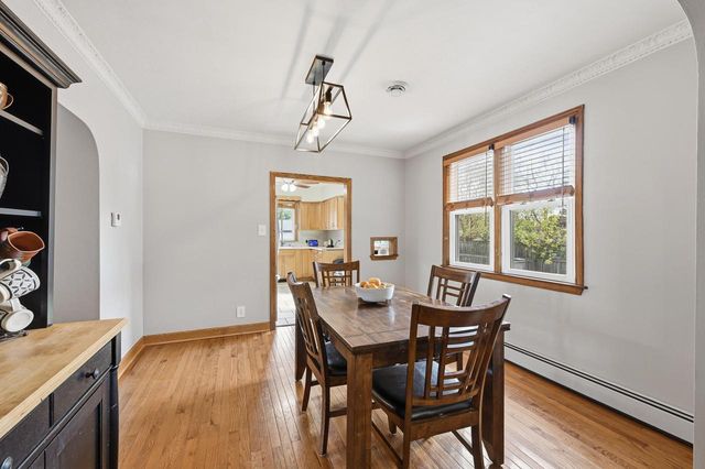 440 Norwich STREET, Milwaukee, WI 53207