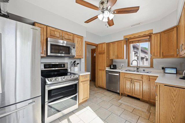 440 Norwich STREET, Milwaukee, WI 53207