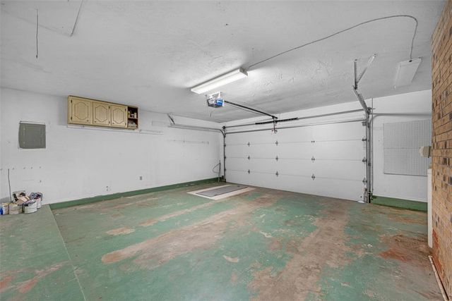 1531 County Rd 1300, Amber, OK 73004