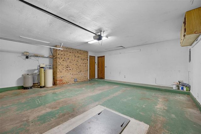 1531 County Rd 1300, Amber, OK 73004