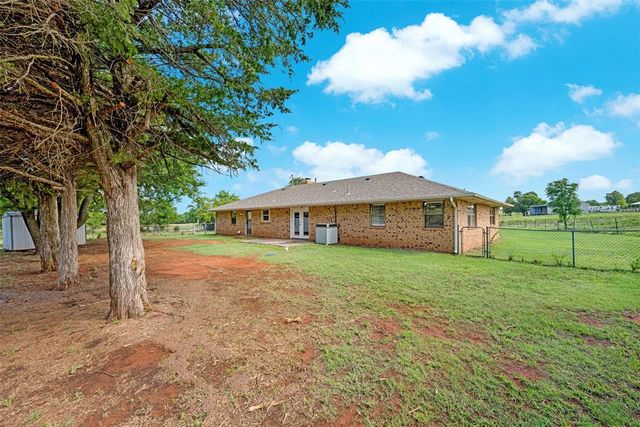 1531 County Rd 1300, Amber, OK 73004