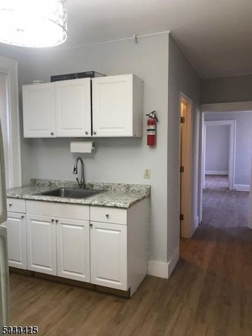 82 Hobson Street, Bloomfield Twp., NJ 07003