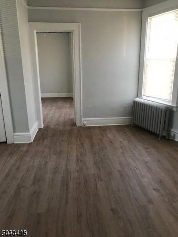 82 Hobson Street, Bloomfield Twp., NJ 07003