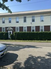 82 Hobson Street, Bloomfield Twp., NJ 07003