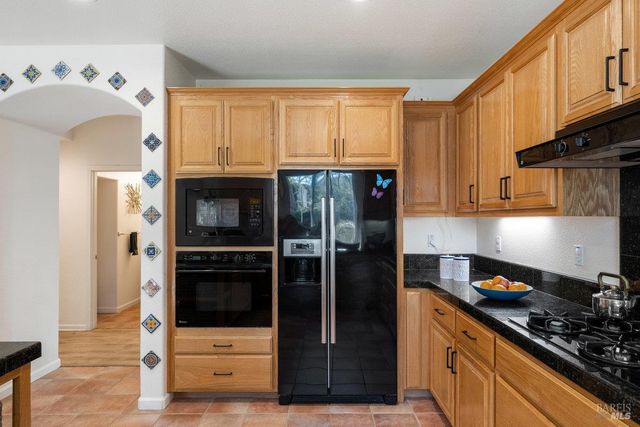 20 Ashland Dr, Novato, CA 94949