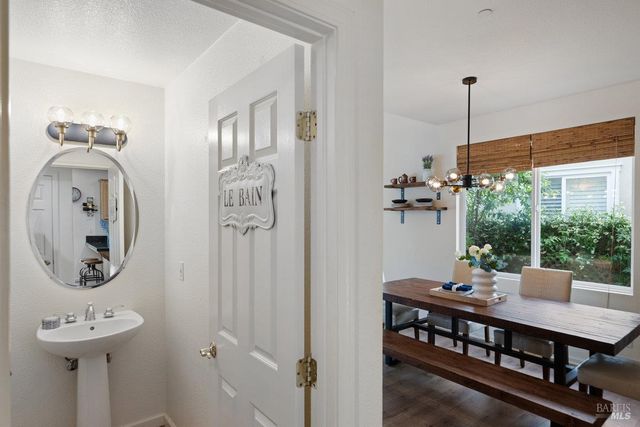 20 Ashland Dr, Novato, CA 94949