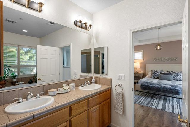 20 Ashland Dr, Novato, CA 94949