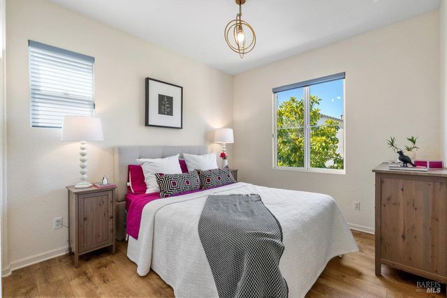 20 Ashland Dr, Novato, CA 94949