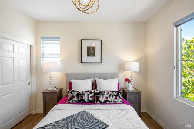 20 Ashland Dr, Novato, CA 94949