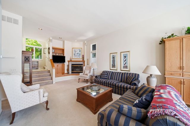 413 Oakwood Avenue, Columbia Twp, MI 49234
