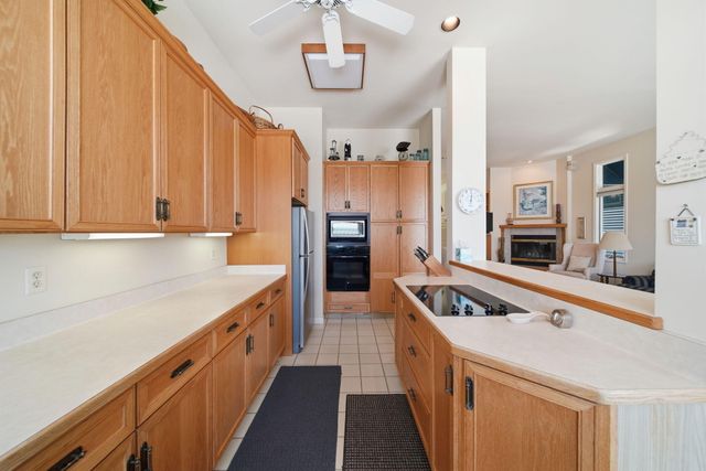 413 Oakwood Avenue, Columbia Twp, MI 49234