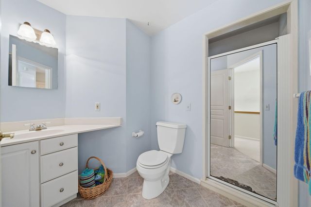 413 Oakwood Avenue, Columbia Twp, MI 49234