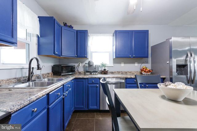 3301 GLENROSE AVE, Bristol, PA 19007